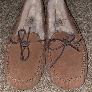 Ugg Dakota Chestnut Slippers